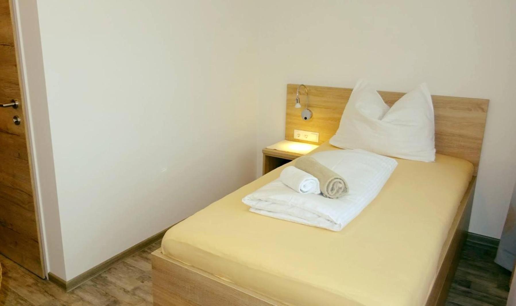 Hotel Vomperhof Екстер'єр фото