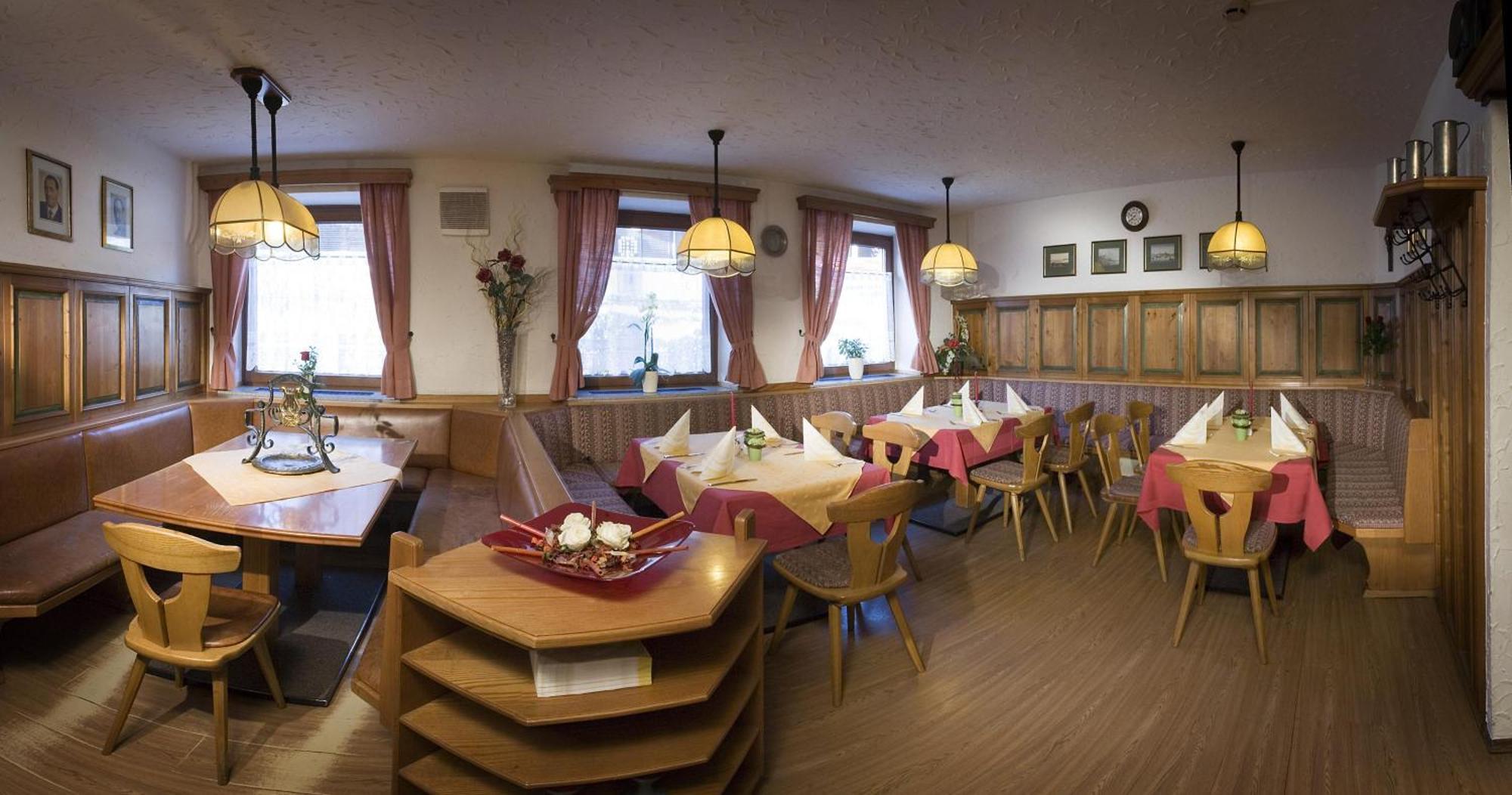 Hotel Vomperhof Екстер'єр фото